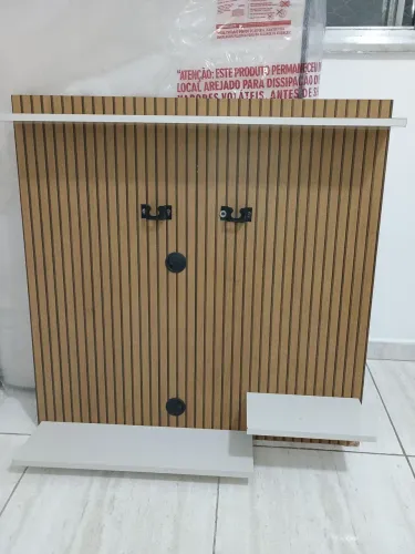 Painel de Madeira para TV