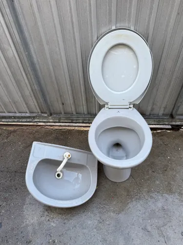 Kit Vaso e Pia Cinza Belize para Banheiro