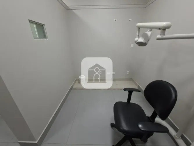 Sala comercial para locação no bairro Santa Maria