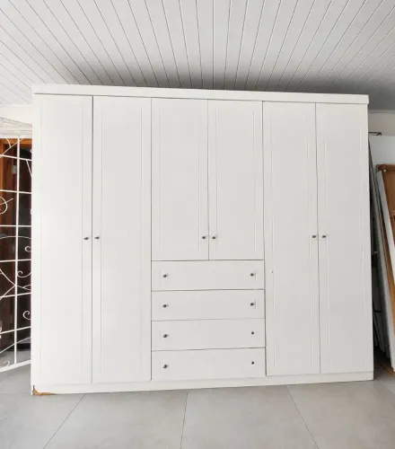 Guarda roupa de casal