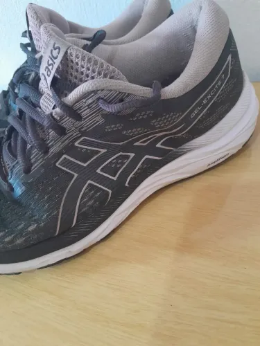 tênis Asics feminino original