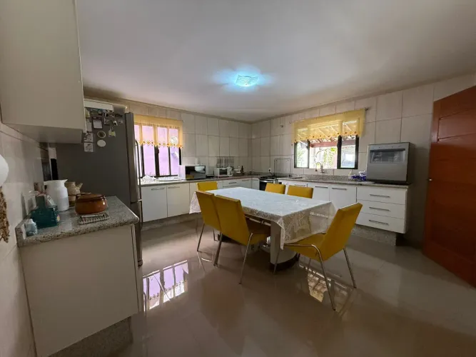 Casa 4 quartos muito aconchegante!!!