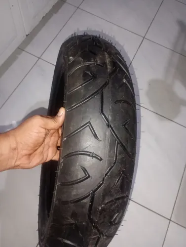 Pneu traseiro Remold zero