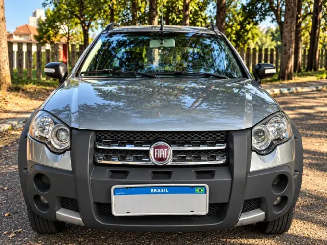 Fiat Strada Adventure 1.8/ 1.8 Locker Flex CE 2009