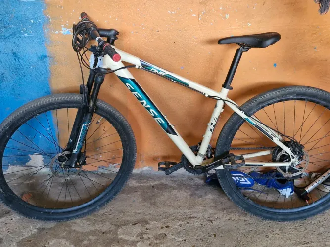 VENDO BICICLETA SENSE