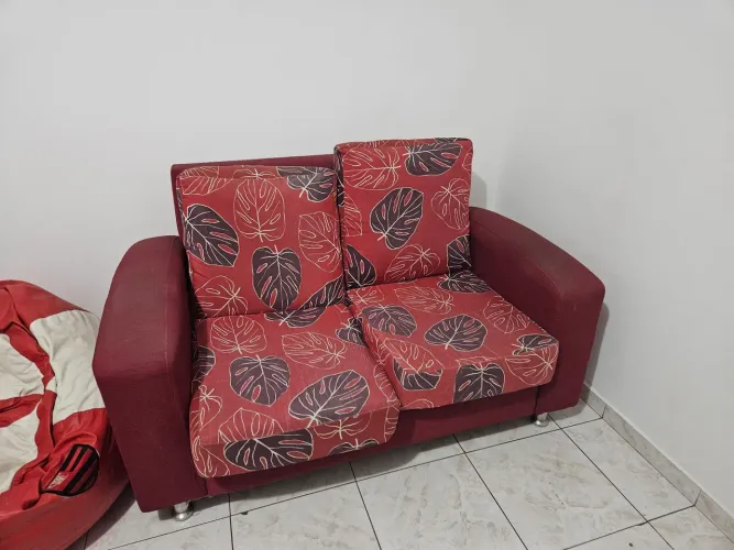 Sofá 2 lugares