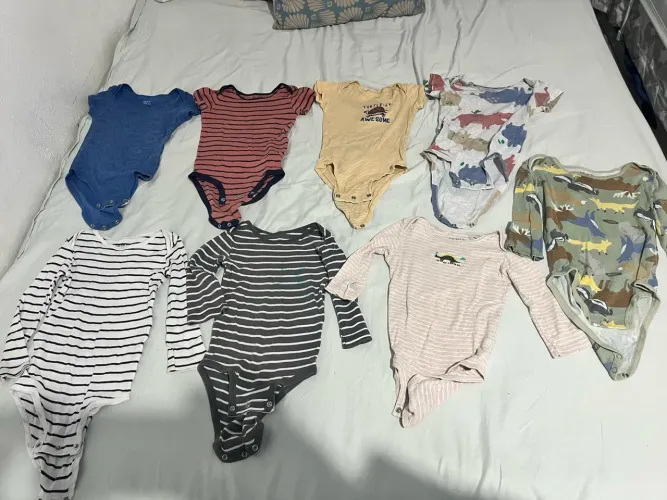 Roupas de menino
