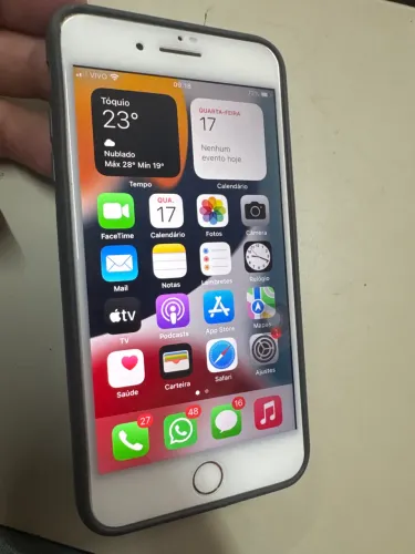 iPhone 7 Plus  rose 