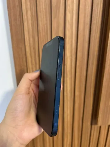 iPhone 13 128 GB - impecável