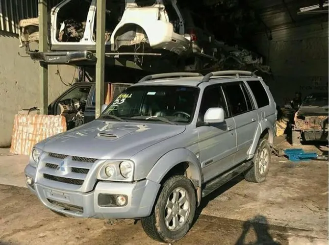 Pagero sport 2008 para retirada de peças