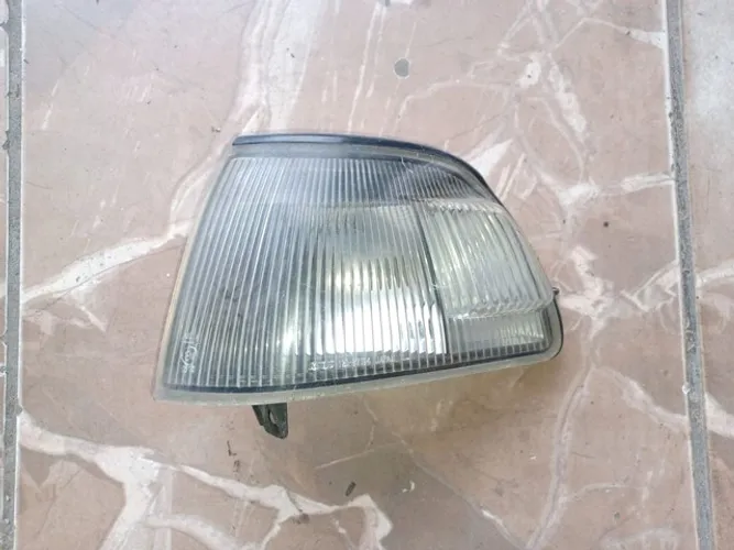 Pisca dianteiro esquerdo Mitsubishi Pajero sport 1999