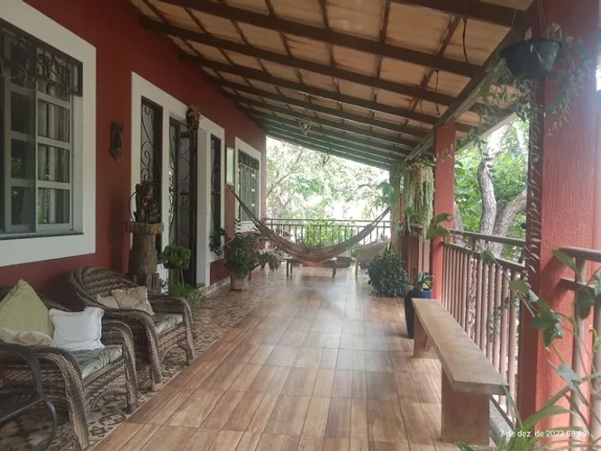 Excelente Casa no Jardim das Macaubas 