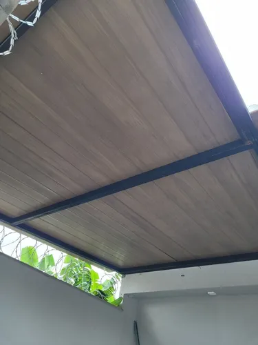 J-G Reformas de telhados e Impermeabilização Com a J-G Entre em contato conosco.