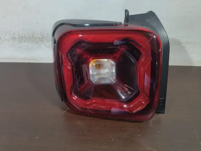 Lanterna Renegade led recuperado 