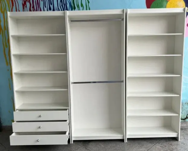 KIT CLOSET - PRATELEIRA COM GAVETAS + CABIDEIRO DUPLO + PRATELEIRA