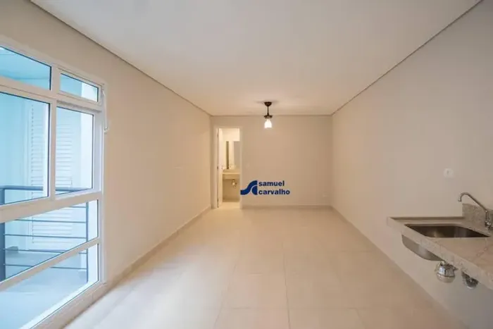 Prédio residencial retrofitado alugado 17 stúdios de 20 a 25 m2 s/garagem