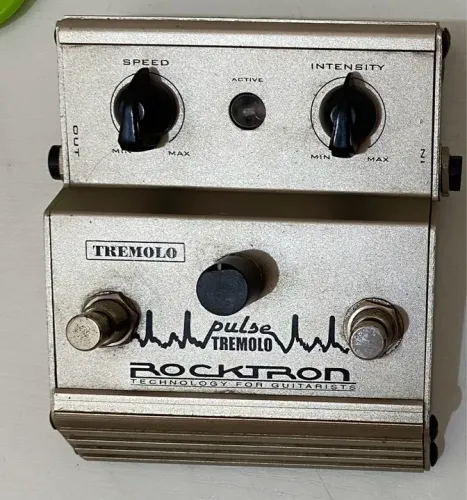 Pedal de Tremolo Rocktron Pulse - Oferta de ano novo