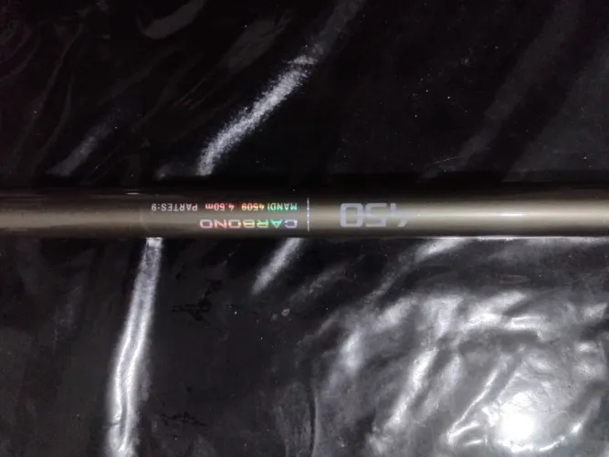 Vara telescópio lisa, marca: mandi/maturidade c/ 4,50 m carbono mandi/