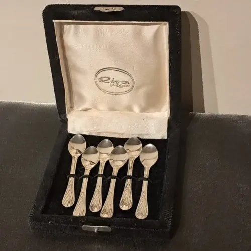 Mini Colheres de Prata para Café - SEMINOVAS - na Caixa