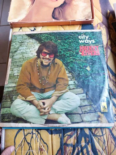Lp Johnny Rivers - City ways - disco de vinil 1969