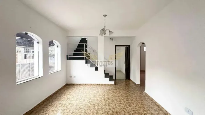 Sobrado Residencial/Comercial com 5 Quartos para Comprar, 201m² - Vila Noêmia, Mauá/SP.