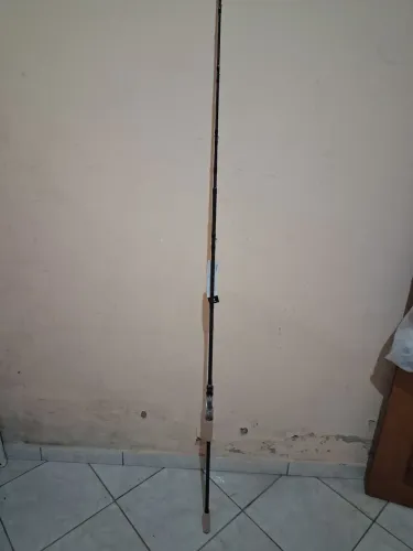 Vara Blade Carbon 2,40m Para carretilha 50Lbs 2 Partes Albatroz