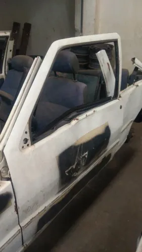 Sucata Venda De Peças Fiat Uno Mille Fiasa 2001 