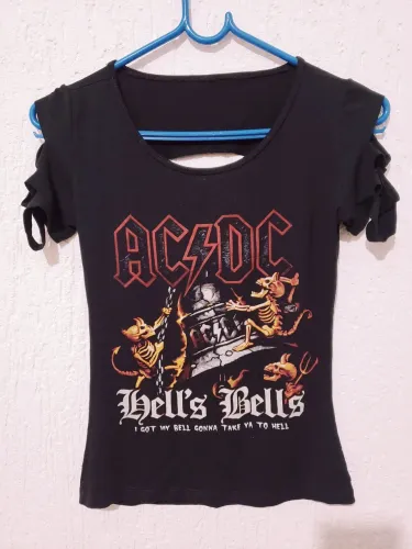 Camiseta AC/DC Hell's Bells Rock Feminina