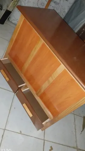 Caixa de enxoval com 2 gavetas