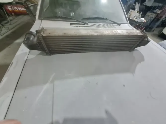 Interculer radiador Mercedes 200