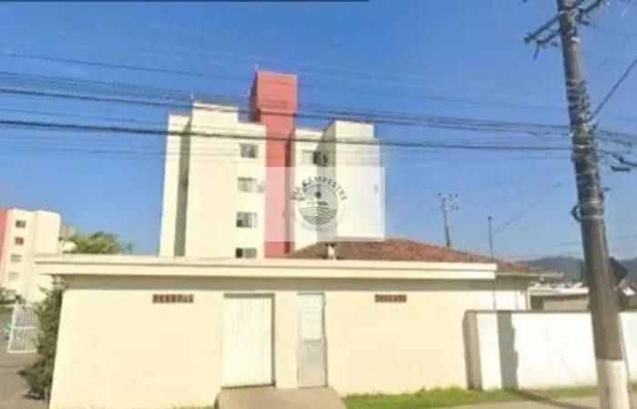 Apartamento no Jardim Iririú