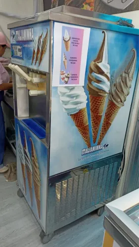 MÁQUINA DE SORVETE - ITALIANINHA -