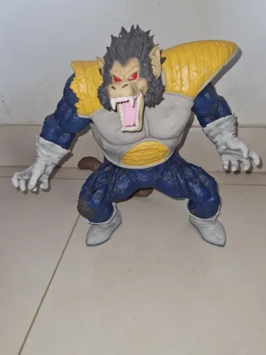 Action Figure Super Saiyajin - Macaco Gigante Vegeta 30cm