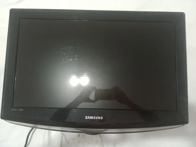TV Samsung LCD 20 polegadas