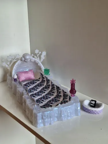 Monster High Cama Gelada Abbey Bominable