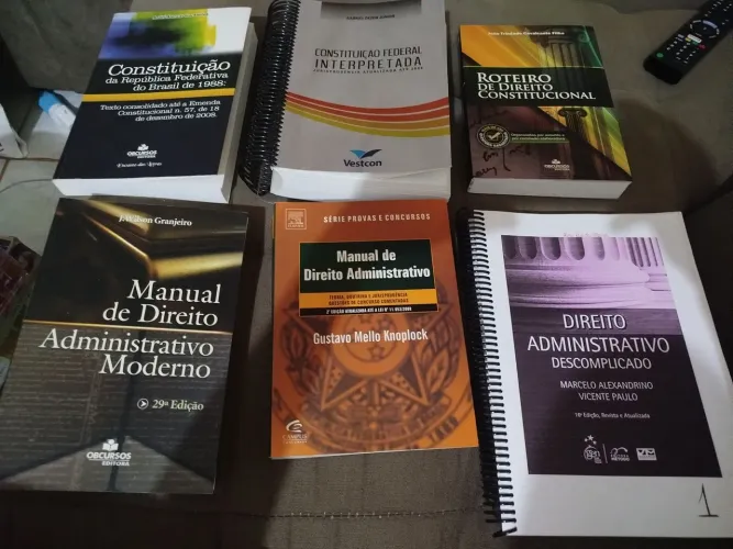 Livros concursos 