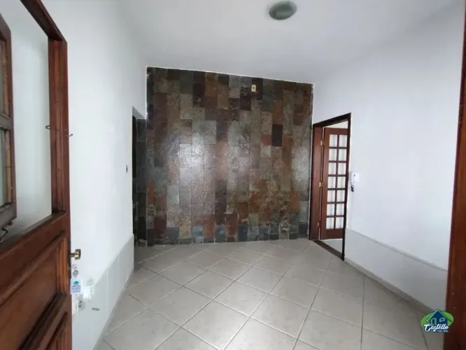 Casa com 2 quartos para alugar em Belo Horizonte
