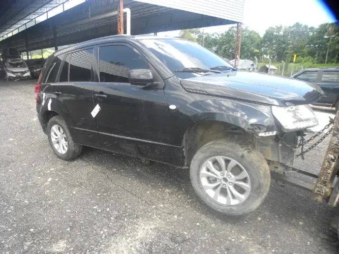 Suzuki Grand Vitara 2.0 Automática 4x2 2wd Veículo Destinado A Retirada De Peças