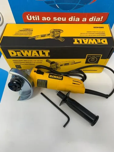 Esmerilhadeira 4.1/2" Dewalt Pequena 800W 127V