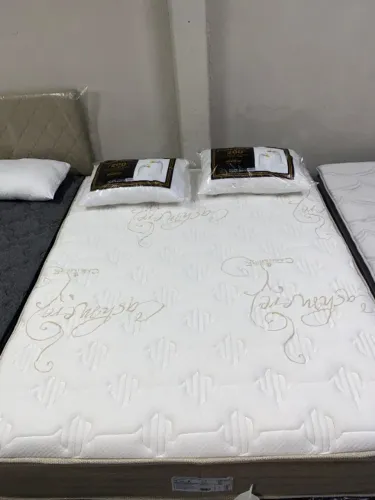Cama Casal Queen Gazin c/ pillow top 158x198cm em até 10x