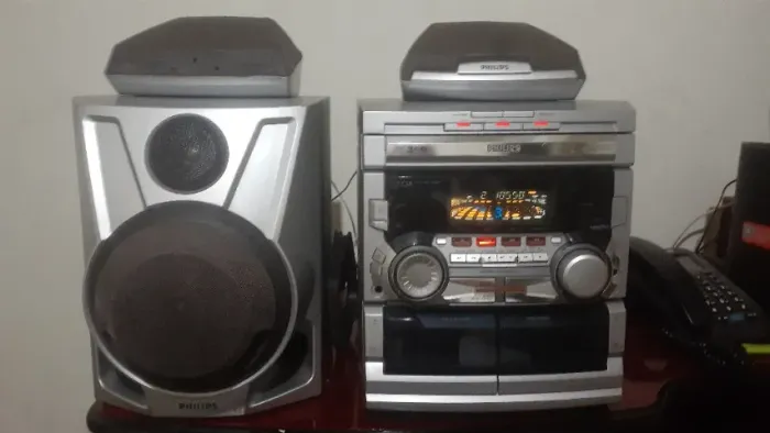 Aparelho de som Philips mini hifi system