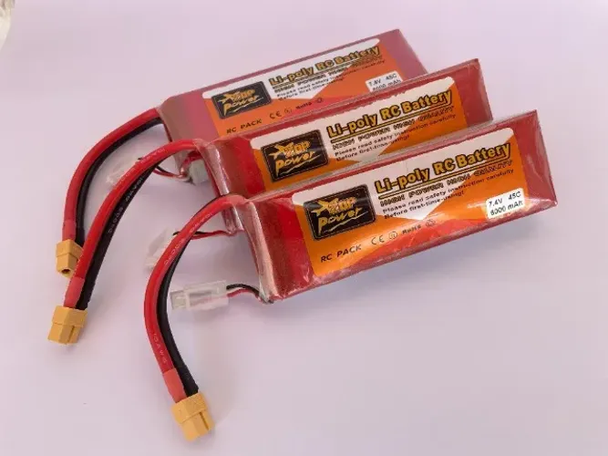 Bateria Zop Power, Lithium, 7.4V 6000 mAh 45C para Automodelo
