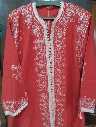Caftan indiano de algodão grosso bordado 