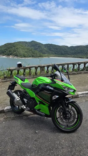 Kawasaki Ninja 400 KRT 2020