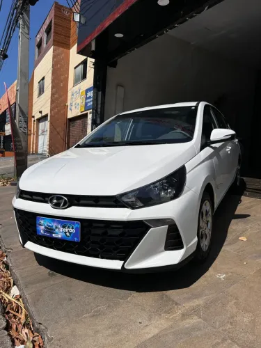 Hyundai HB20S Comfort Plus 1.0 Flex 12V Mec. 2025