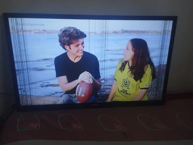 TV 40 polegada, faço entrega para quebrar galho