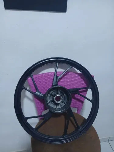 Vendo rodão pra moto ..dianteiro 