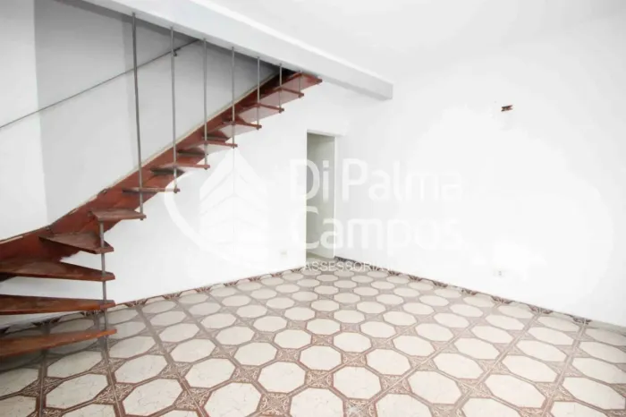 Casa residencial de 140m² com 2 quartos, 1 vaga para alugar no bairro Ipiranga