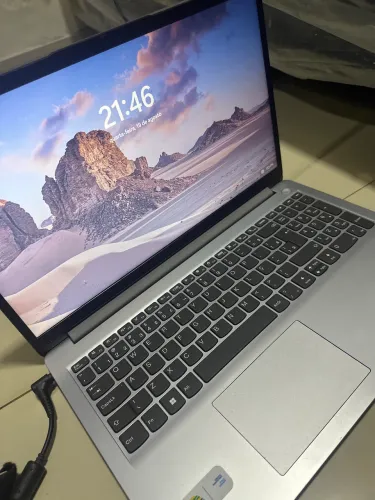 Notebook Lenovo