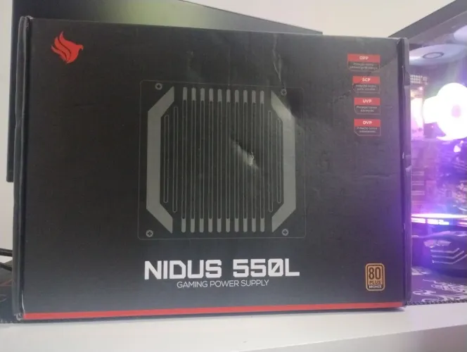 Fonte Pichau nidus 550L gamer Power 80 plus bronze obs: NUNCA FOI USADA!!